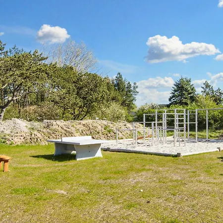 Prázdninový dům 4 Bedroom Stunning In Glesborg